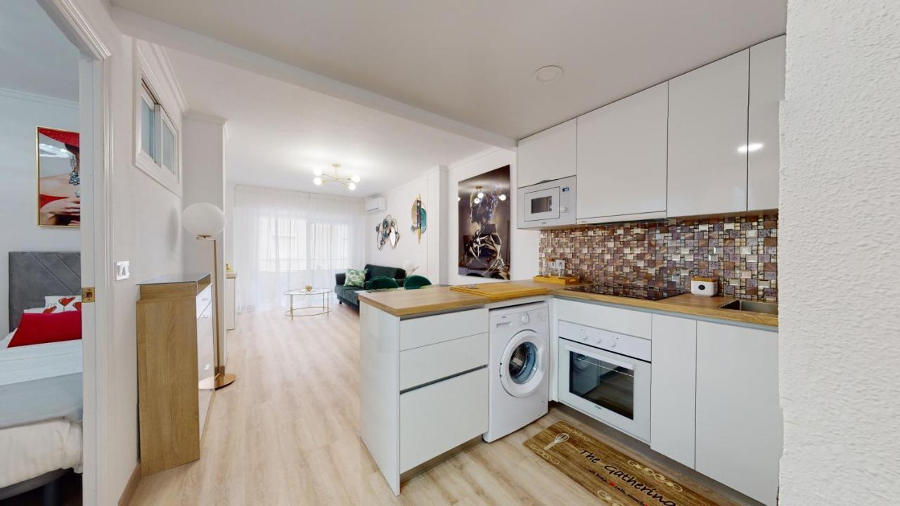 Pedro Lorca Apartment Torrevieja Luaran gambar
