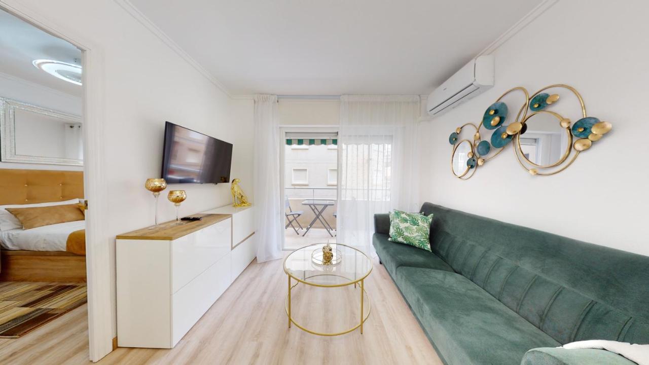 Pedro Lorca Apartment Torrevieja Luaran gambar